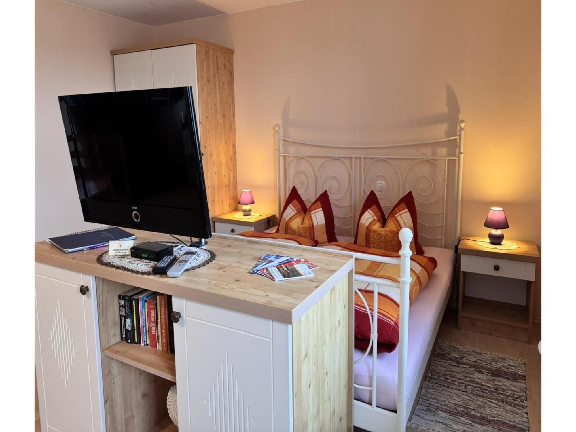 Pretty Apartment In Wiek With Garden Вик Экстерьер фото